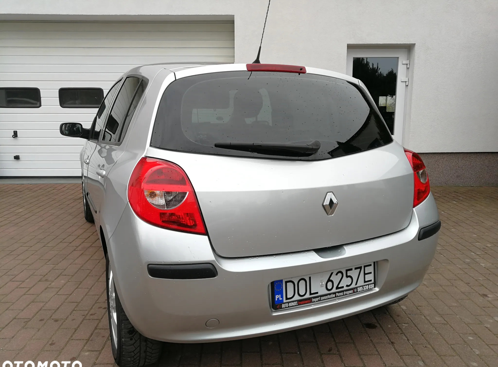 Renault Clio cena 10900 przebieg: 168000, rok produkcji 2007 z Oleśnica małe 92